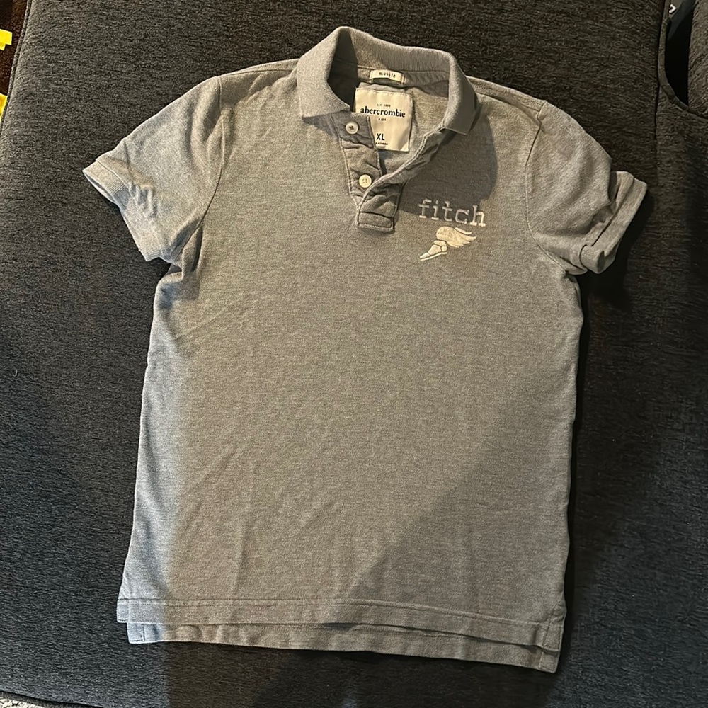 Abercrombie kids boys size XL grey muscle style polo